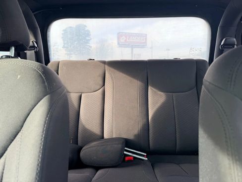 Used 2015 Jeep Wrangler Sport w/ Quick Order Package 23S image 10