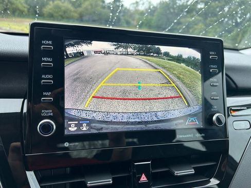 Used 2022 Toyota Camry XSE image 24