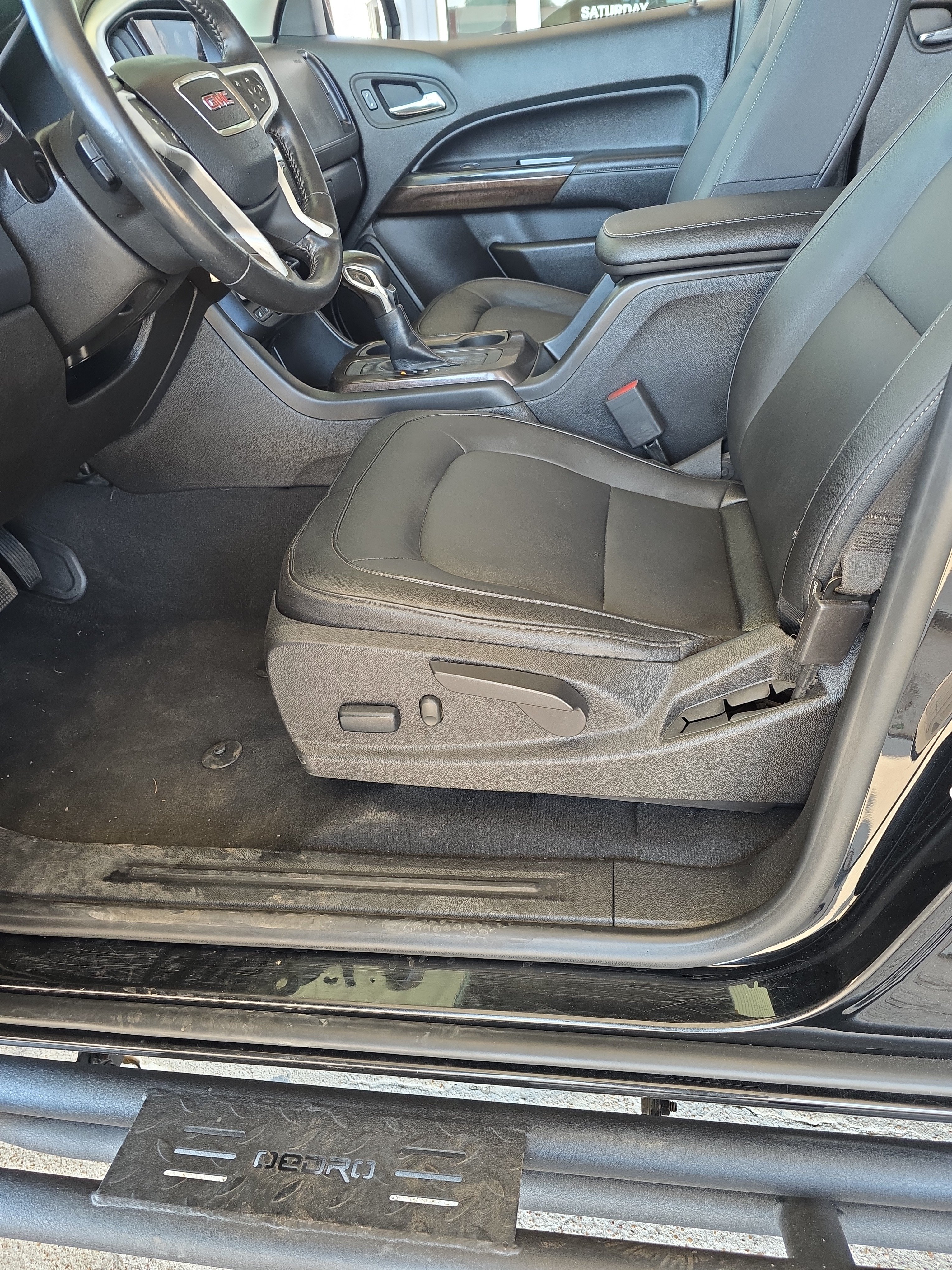 Used 2022 GMC Canyon Elevation w/ Elevation Premium Package RWD image 13