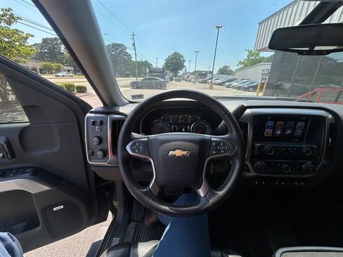 Used 2017 Chevrolet Silverado 1500 LT w/ All Star Edition AWD/4WD image 9