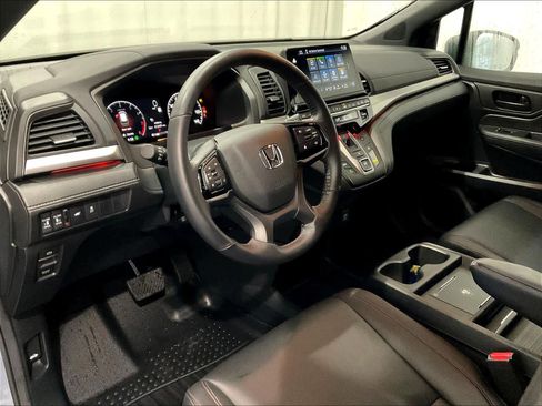 Used 2025 Honda Odyssey Sport-L image 8