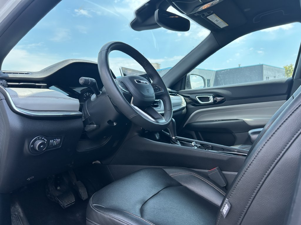 Used 2023 Jeep Compass Limited AWD/4WD image 24