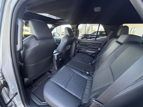 Used 2025 Toyota 4Runner TRD Off-Road Premium w/ Tow Technology Package AWD/4WD image 22