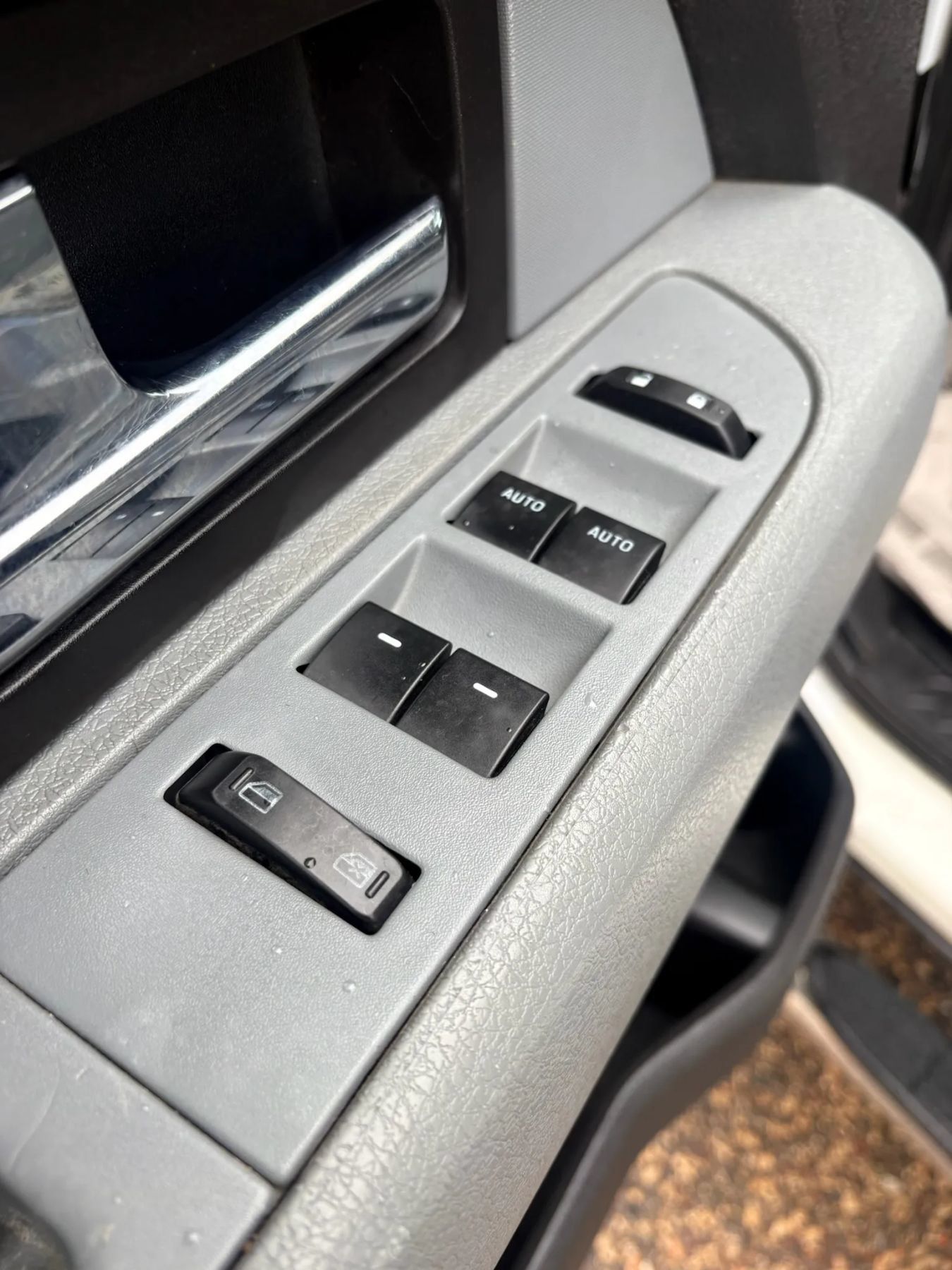 Used 2014 Ford F150 XLT w/ Equipment Group 301A Mid AWD/4WD image 14