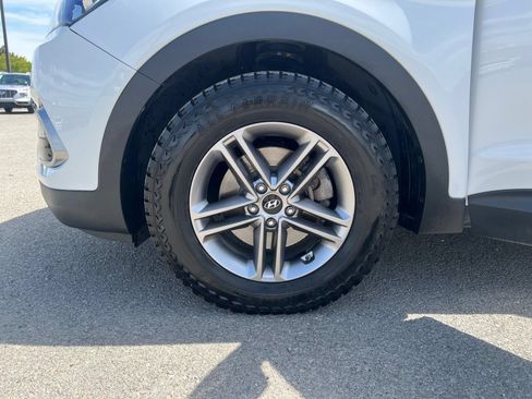 Used 2017 Hyundai Santa Fe Sport AWD/4WD image 27