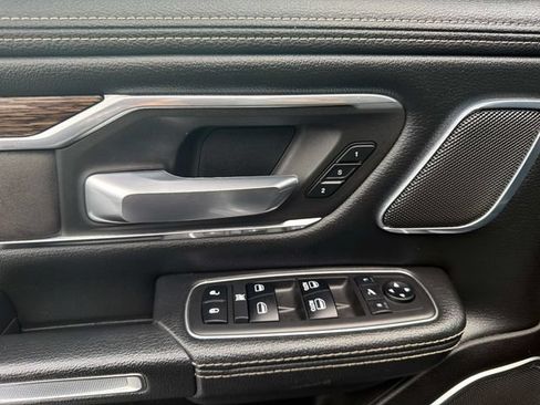 Used 2019 RAM 1500 Laramie RWD image 15