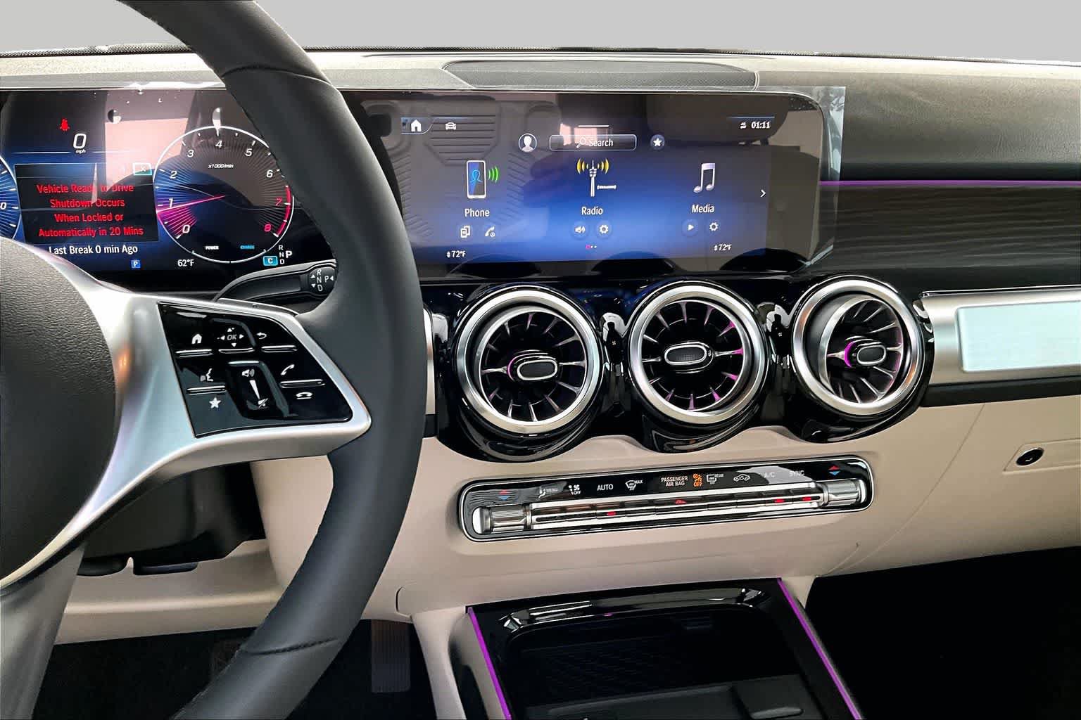 Used 2026 Mercedes-Benz GLB 250 image 9