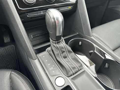 Used 2023 Volkswagen Atlas SE FWD image 20