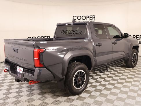 Used 2024 Toyota Tacoma TRD Off-Road AWD/4WD image 19