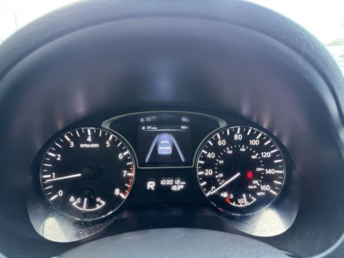 Used 2014 Nissan Altima 2.5 S w/ Display Audio Package image 15