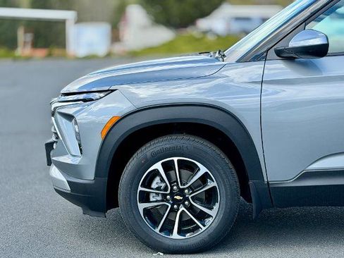 New 2026 Chevrolet TrailBlazer LT w/ Convenience Package AWD/4WD image 11