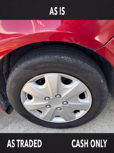 Used 2014 Nissan Versa SV FWD image 10