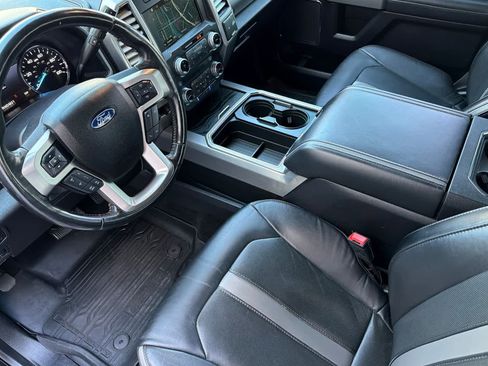 Used 2019 Ford F250 Platinum w/ Platinum Ultimate Package AWD/4WD image 11