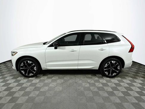 Used 2026 Volvo XC60 B5 Plus w/ Protection Package Premier AWD/4WD image 4
