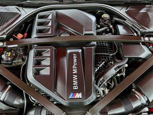 Used 2021 BMW M4 Executive 6-Speed Manual w/ Executive Package image 29