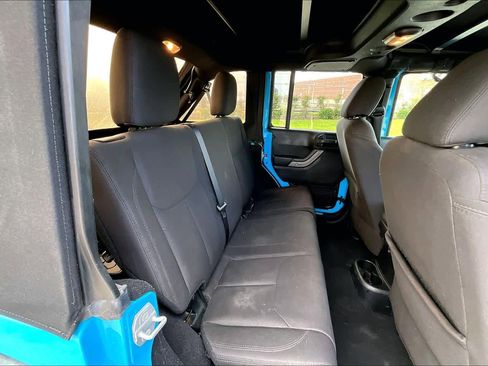 Used 2018 Jeep Wrangler Unlimited Sport S image 20