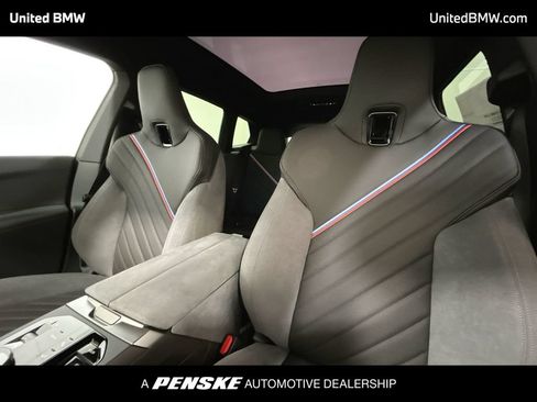 Used 2026 BMW iX xDrive60 w/ M Sport Package AWD/4WD image 13