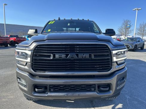Used 2021 RAM 2500 Laramie w/ Night Edition image 14