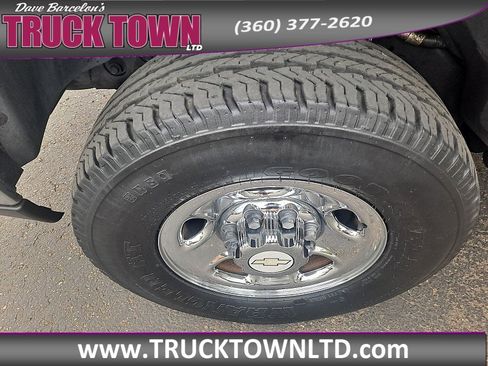 Used 2006 Chevrolet Silverado 2500 4x4 Extended Cab image 17