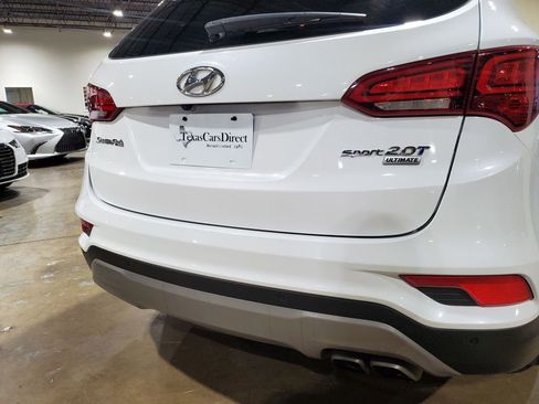 Used 2017 Hyundai Santa Fe Sport image 45