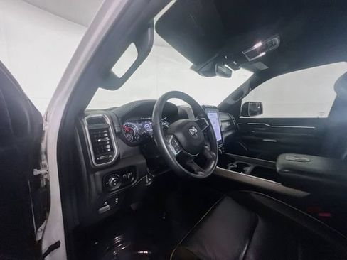 Used 2023 RAM 1500 Laramie AWD/4WD image 17