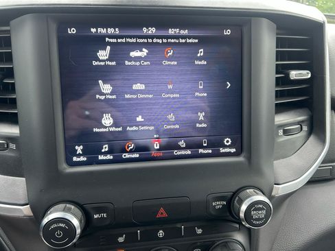 Used 2021 RAM 1500 Big Horn AWD/4WD image 16