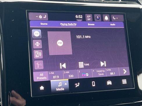 New 2025 Jeep Grand Cherokee L Altitude image 20