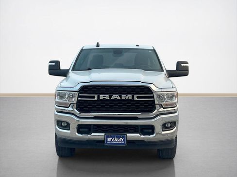 Used 2024 RAM 2500 Big Horn AWD/4WD image 2