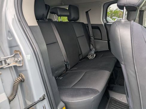 Used 2014 Toyota FJ Cruiser 4WD w/ Convenience Package image 13