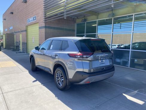 Used 2023 Nissan Rogue S image 3