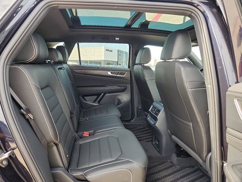New 2026 Volkswagen Atlas Cross Sport SEL R-Line image 14