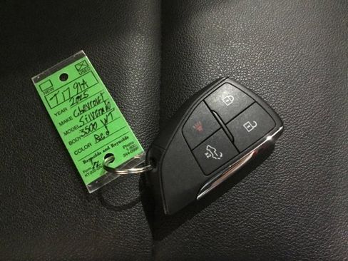 Used 2025 Chevrolet Silverado 3500 W/T image 56