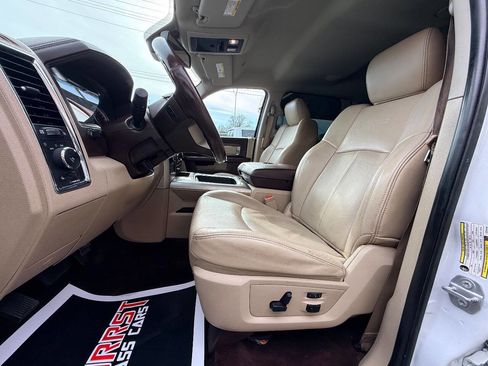 Used 2018 RAM 2500 Laramie w/ Convenience Group image 21