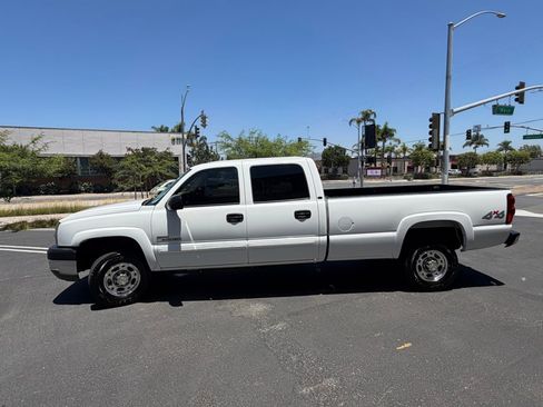 Used 2003 Chevrolet Silverado 2500 LT w/ Skid Plate Package AWD/4WD image 6