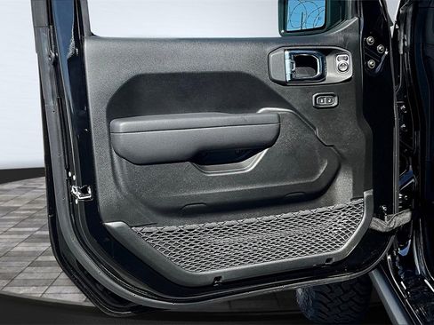 New 2025 Jeep Wrangler Willys image 30