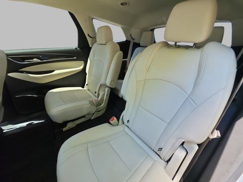 Certified 2023 Buick Enclave Essence w/ Trailering Package, 5000 lbs. AWD/4WD image 15
