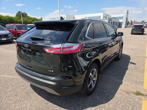 Used 2023 Ford Edge SEL w/ Convenience Package AWD/4WD image 5
