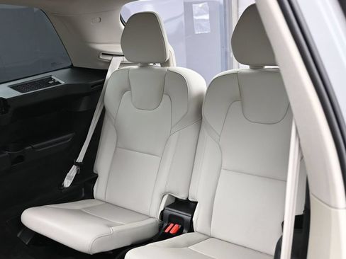 Used 2024 Volvo XC90 T8 Plus AWD/4WD image 46