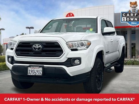 Used 2019 Toyota Tacoma SR5 image 2