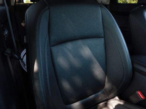 Used 2024 Kia Seltos EX FWD image 29