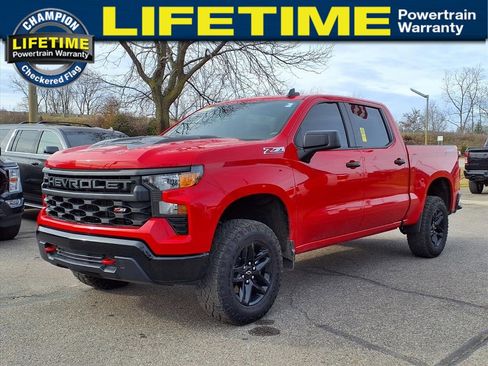 Used 2023 Chevrolet Silverado 1500 Custom Trail Boss w/ LPO, Dark Essentials Package image 1