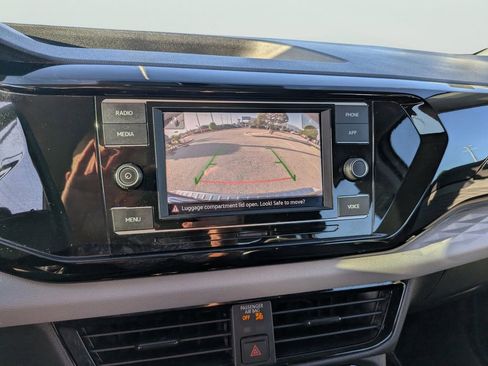 Certified 2023 Volkswagen Taos S FWD image 20