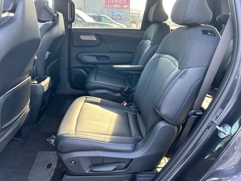 New 2027 Kia Telluride S image 25