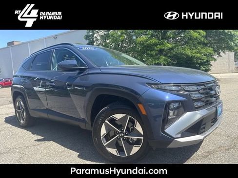 Used 2025 Hyundai Tucson SEL AWD/4WD image 1