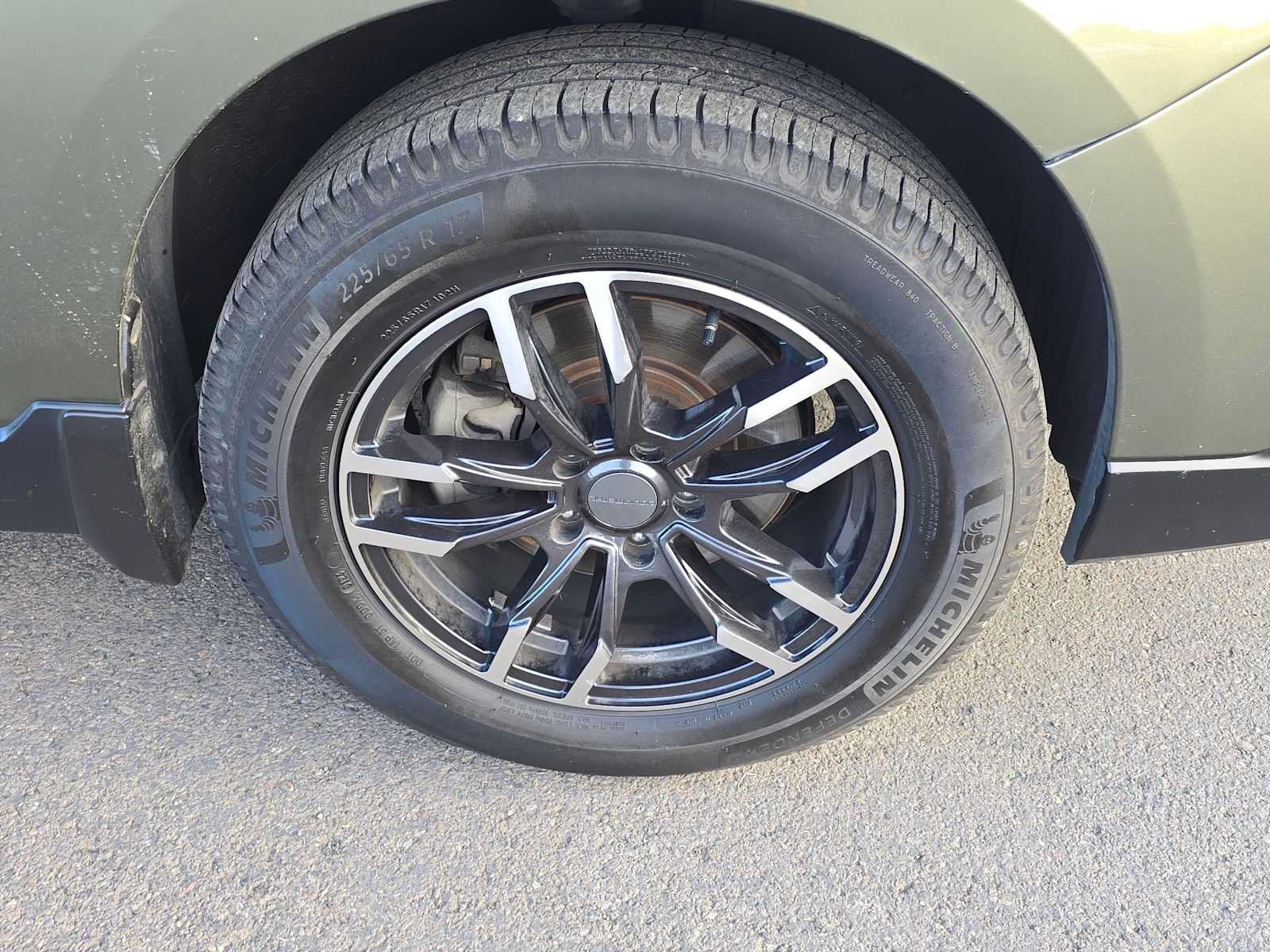 Used 2018 Subaru Outback 2.5i AWD/4WD image 11