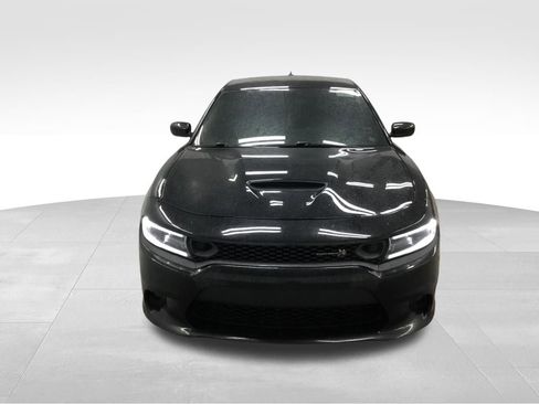 Used 2019 Dodge Charger Scat Pack w/ Navigation & Travel Group image 3