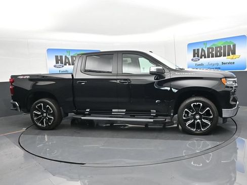 New 2026 Chevrolet Silverado 1500 LT w/ Leather Package AWD/4WD image 7