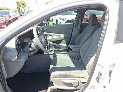 Used 2024 Hyundai Elantra SEL FWD image 10