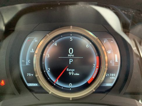 Used 2014 Lexus IS 250 Base AWD 4dr Sedan w/ F-Sport Package image 8