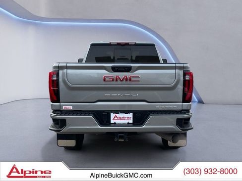 Used 2025 GMC Sierra 3500 Denali w/ Denali Reserve Package image 4
